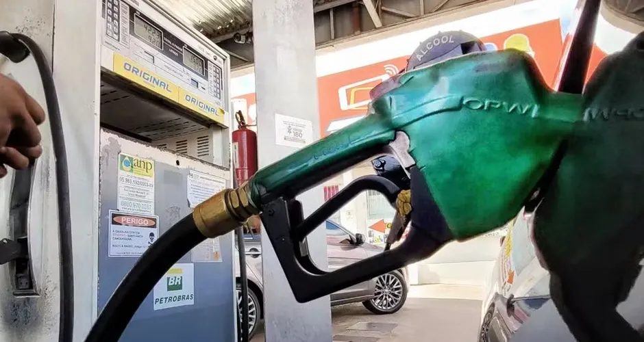 Petrobras anuncia redução do preço do diesel em R$ 0,12 por litro